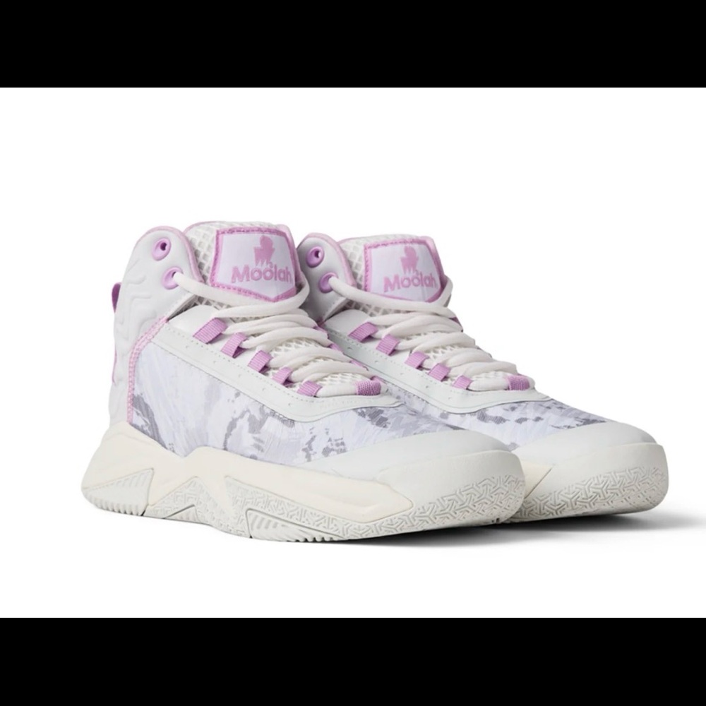NIB Moolah Press Break v2 baller shoes